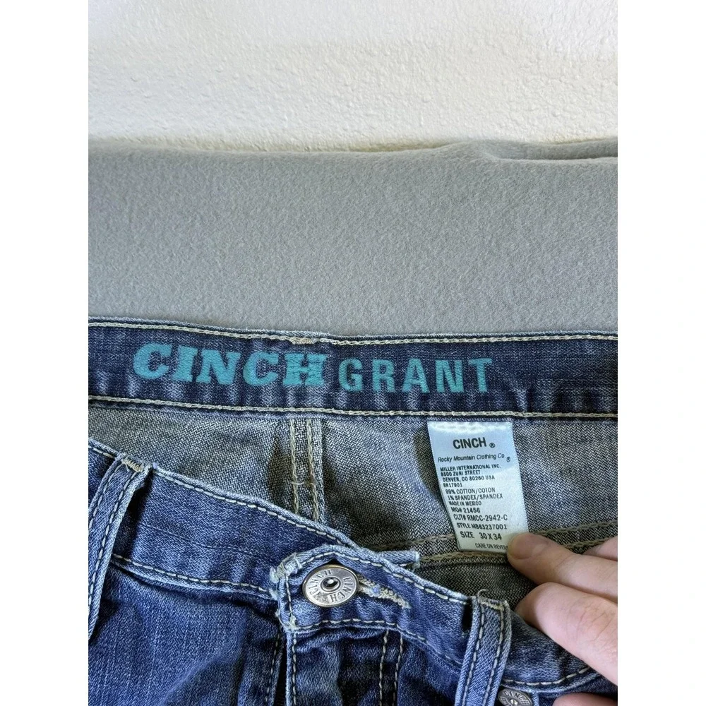 Cinch Grant Jeans Mens 30x34 Medium Wash Blue Relaxed Bootcut Distressed Denim